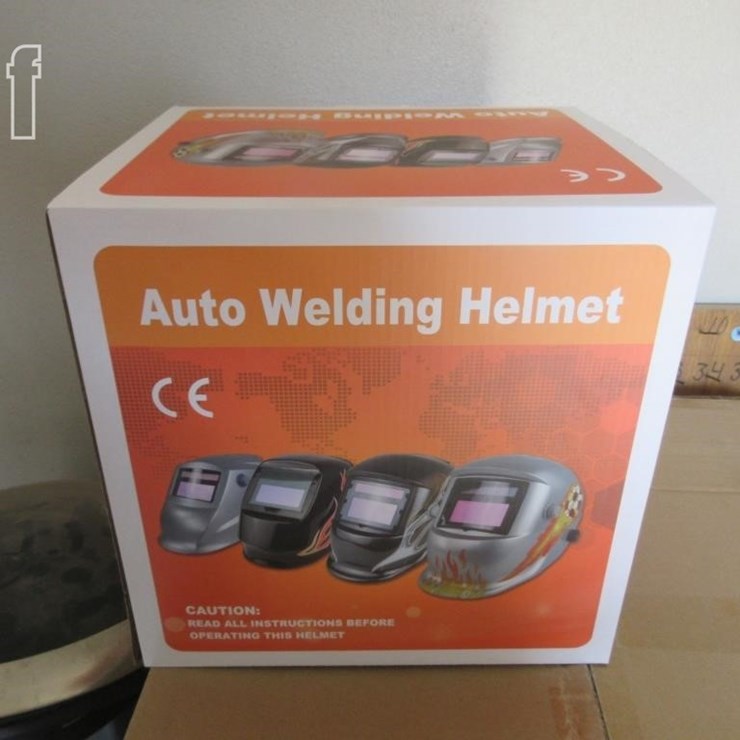 AUTO DARKENING WELDING HELMET