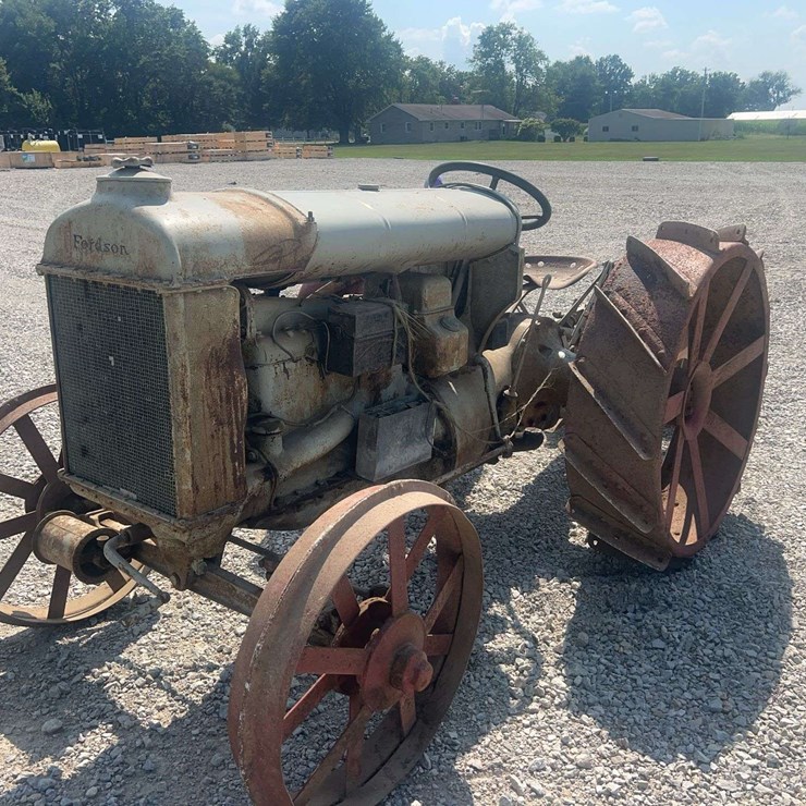 FORDSON F