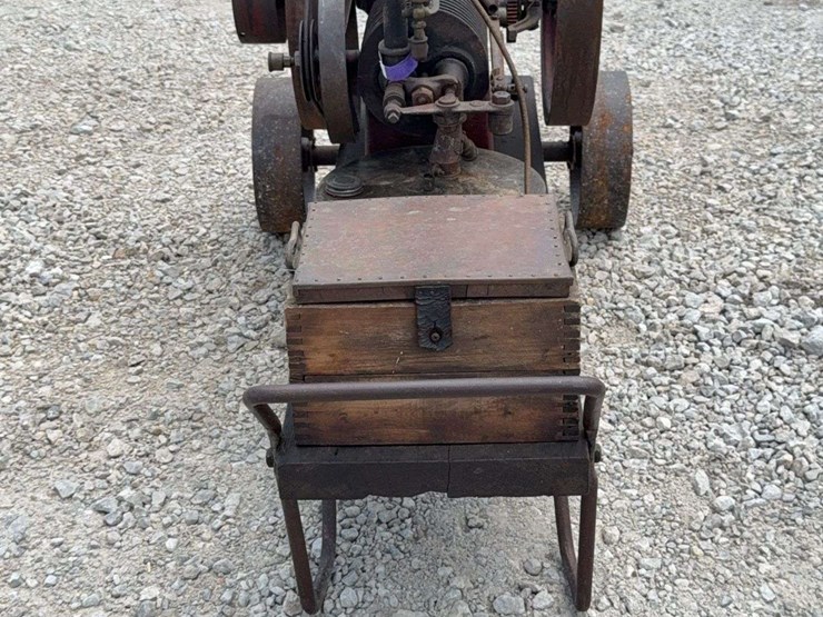 international-tom-thumb-engine-image-3
