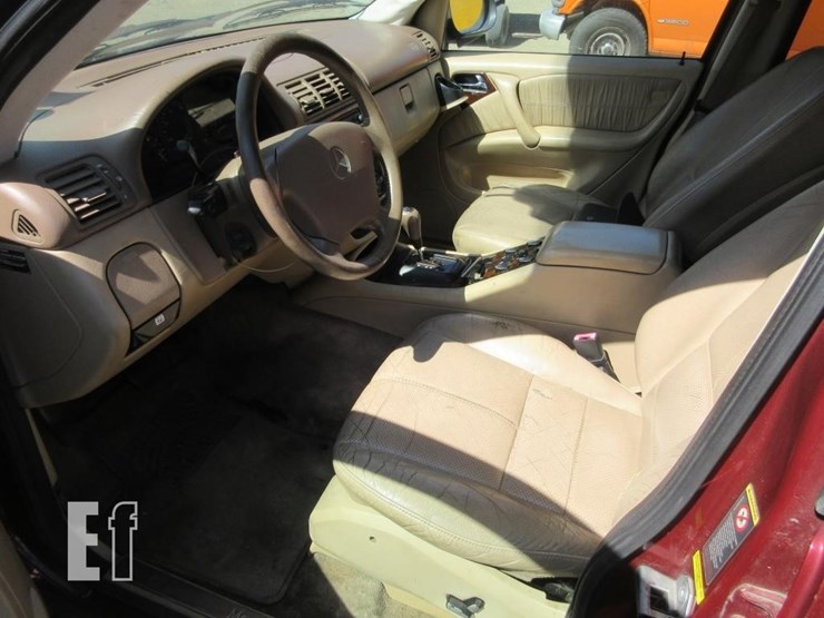 2001-mercedes-benz-ml320-image-8