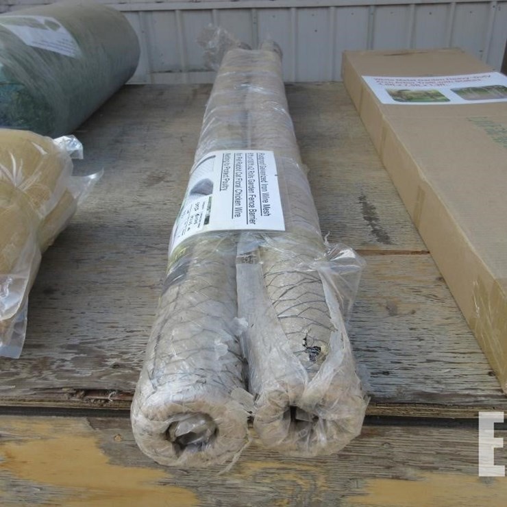 (2) 6' X 100' MESH CHICKEN WIRE ROLLS, RUSTPROOF G