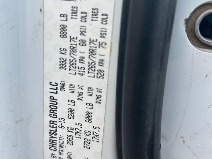 2013-dodge-ram-2500-image-33