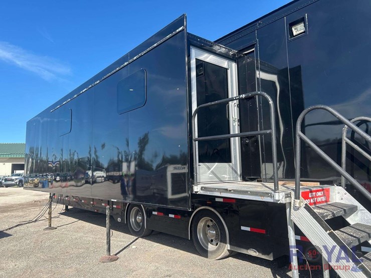 2008-featherlite-trailer-with-generator-,-vin-#-4fge853218c108480-generator-vin--4tcsu18516h185904-image-64
