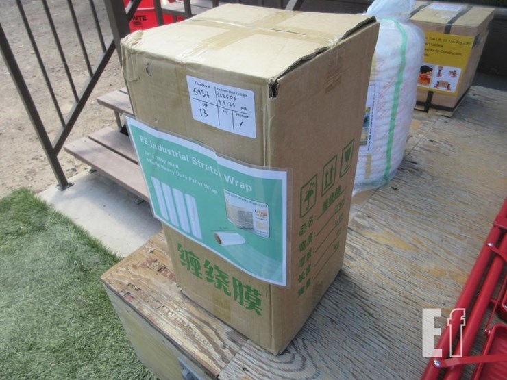 pe-industrial-stretch-wrap,-4-rolls,-20"-x-1600'-p-image-1