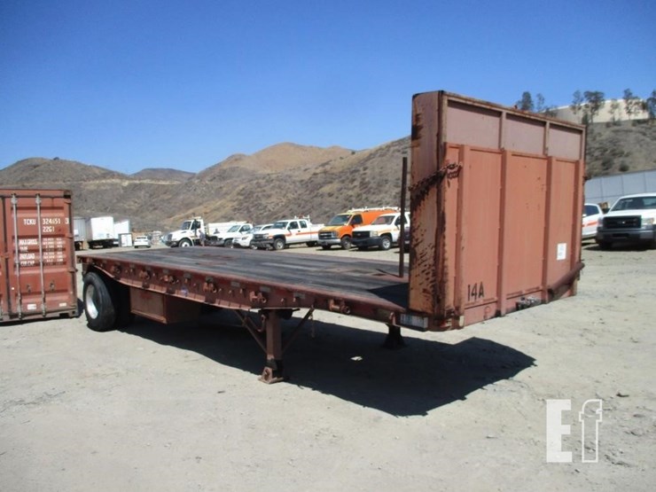 2000-utility-flatbed-image-2