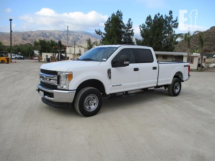 2017-ford-f250-image-1