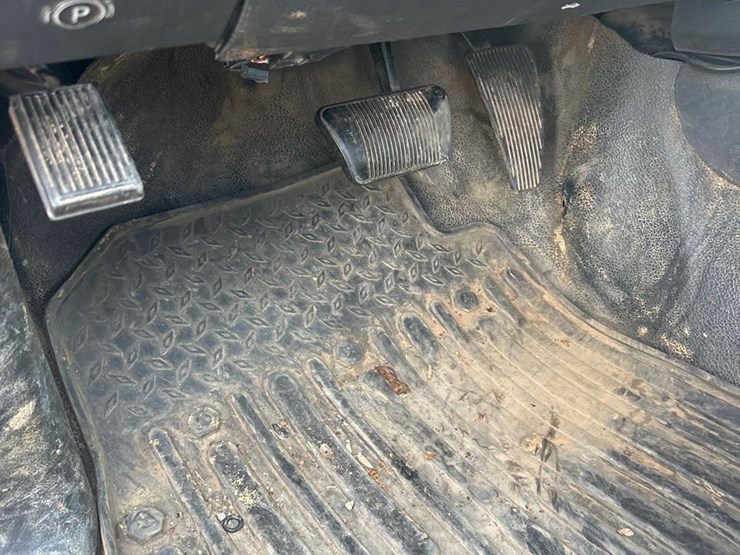 2013-dodge-ram-2500-image-22