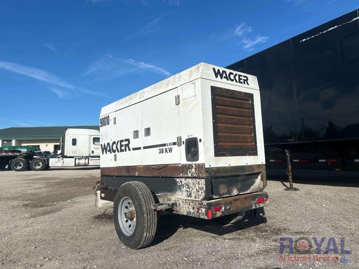 2008-featherlite-trailer-with-generator-,-vin-#-4fge853218c108480-generator-vin--4tcsu18516h185904-image-10