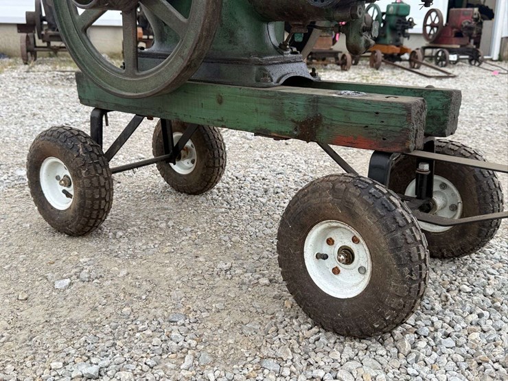 john-deere-1½-hp-type-e-hit-and-miss-engine-image-26