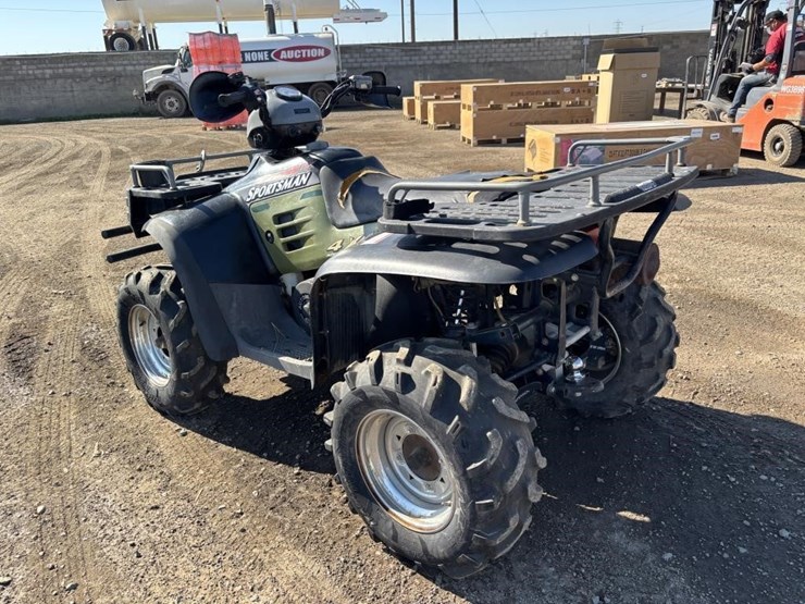 2002-polaris-sportsman-700-image-4