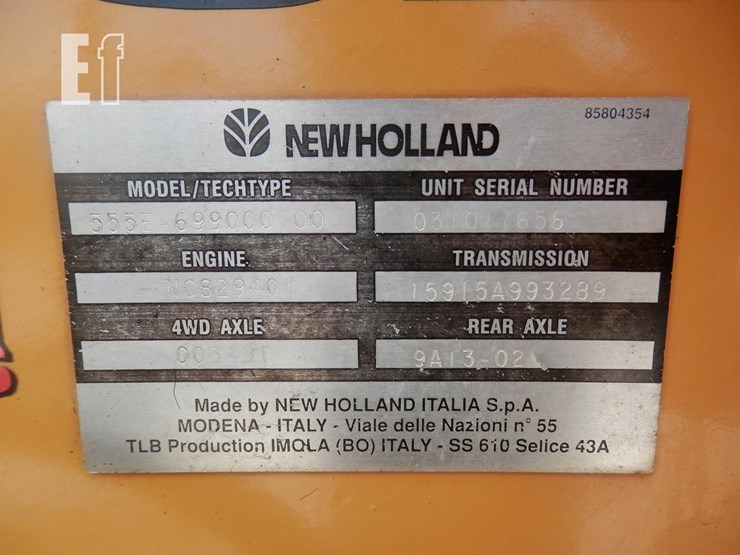 new-holland-555e-image-32