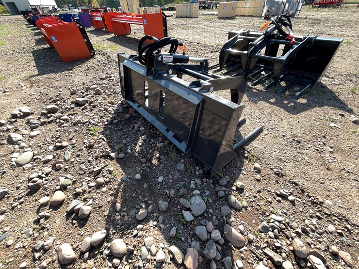 #8243-•-wolverine-compact-tractor-manure-fork-grapple-image-5