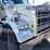 1999-freightliner-108sd-image-16