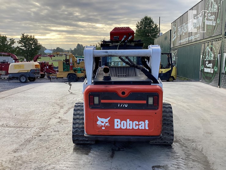 2016-bobcat-t770-image-3
