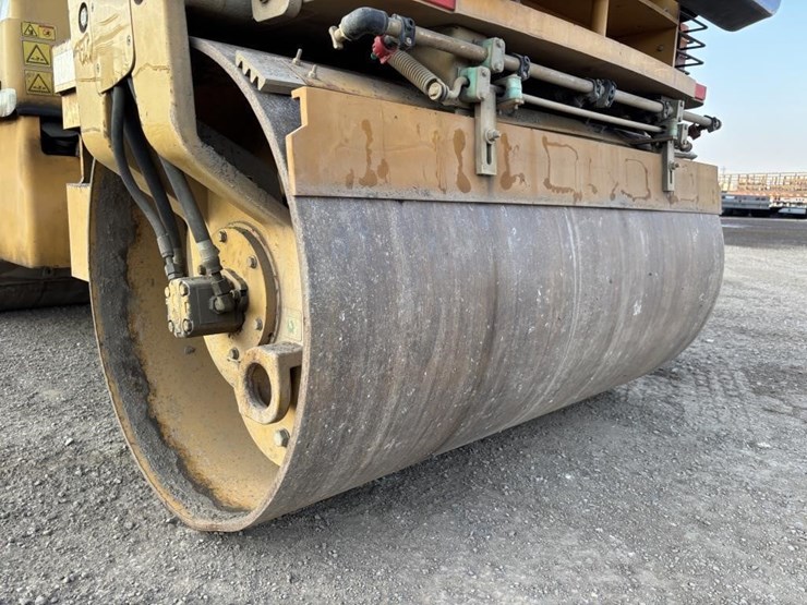 caterpillar-cb34-image-15