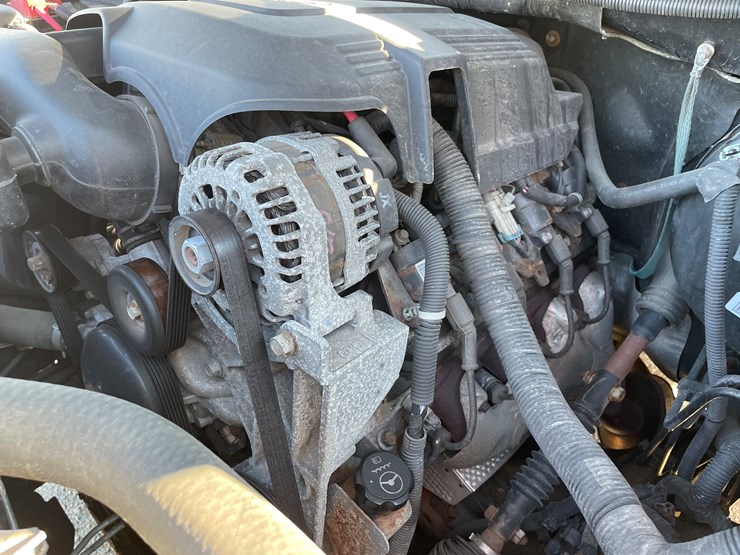 #1012-•-2012-chevy-silverado-1500-extended-cab-pickup-truck-image-35