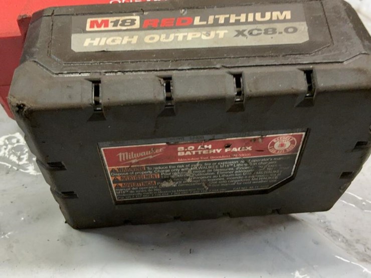 #103-•-milwaukee-1”-d-handle-high-torque-impact-wrench-image-11