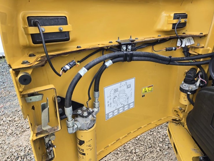 caterpillar-257b3-image-37