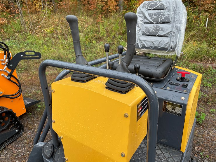 #8159-•-unused-hydraulic-mini-excavator-image-11