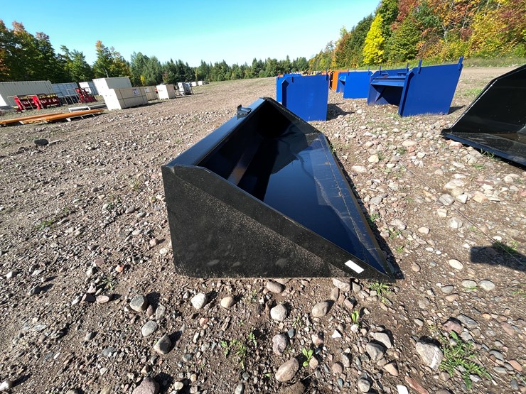 #8232-•-new-kc-90"-qt-bucket-image-4