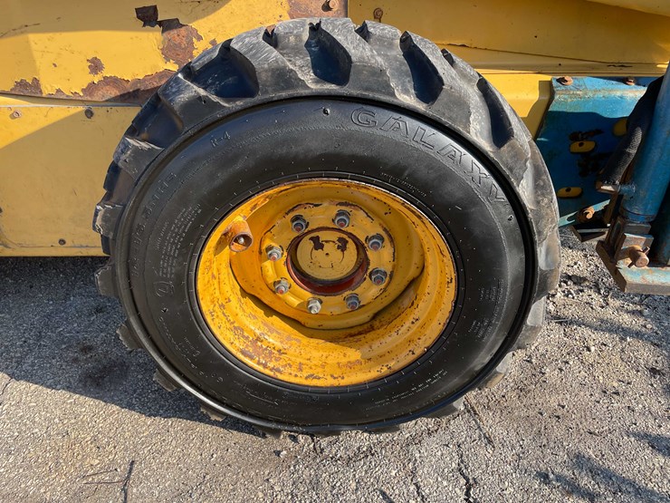 1980-new-holland-lx885-image-48