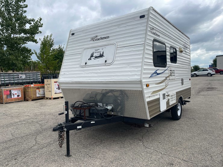 #1976-•-2012-coachman-camper-(no-title)-image-1