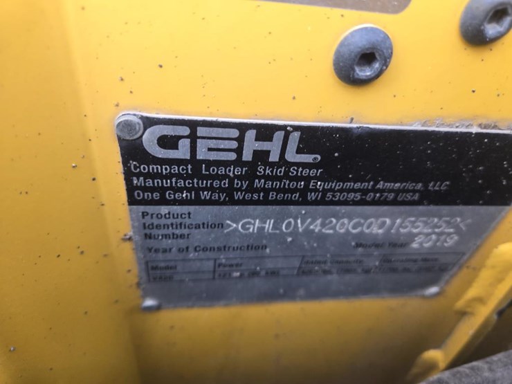 2019-gehl-v420-image-50