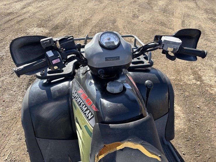 2002-polaris-sportsman-700-image-11