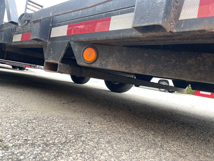#1978-•-2002-reliable-welding-2-axle-trailer-(has-wi-title)-image-60