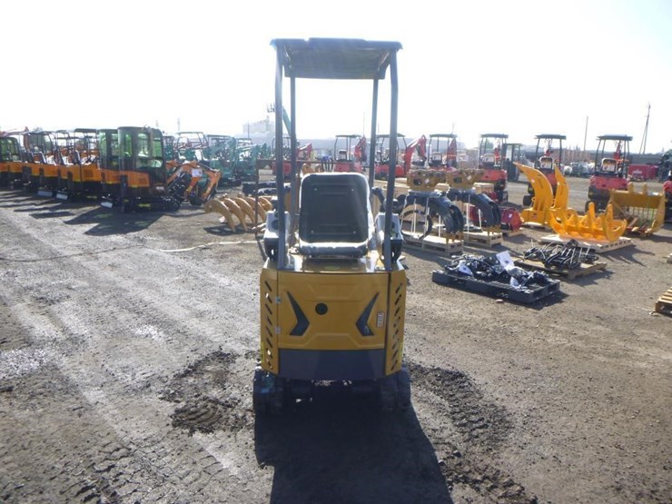 2025-agt-mx12rx-hydraulic-excavator-image-8