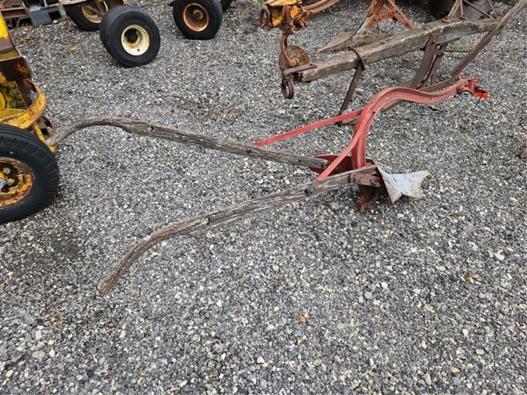 #2063-•-anitique-sub-soil-plow-image-5