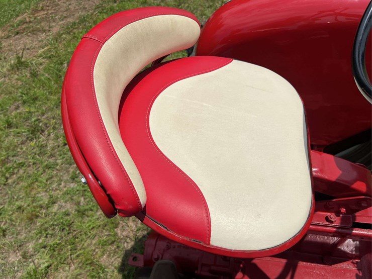 farmall-560-lp-image-69