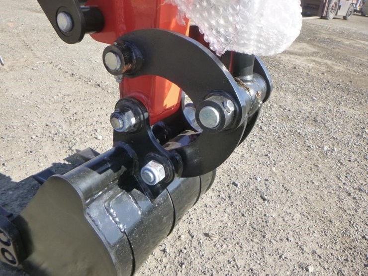 2025-tpm-16-hydraulic-excavator-image-11