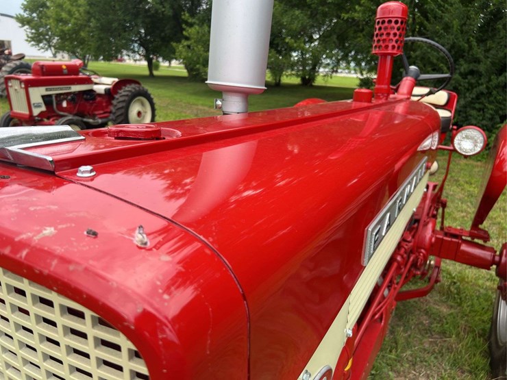 farmall-560-diesel-image-20