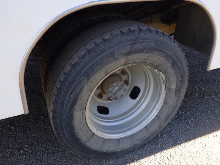2015-ford-f350-image-14