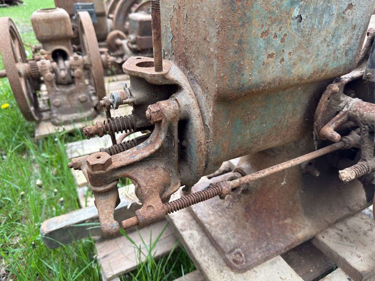 1.5hp-mccormick-deering-ihc-m-image-10