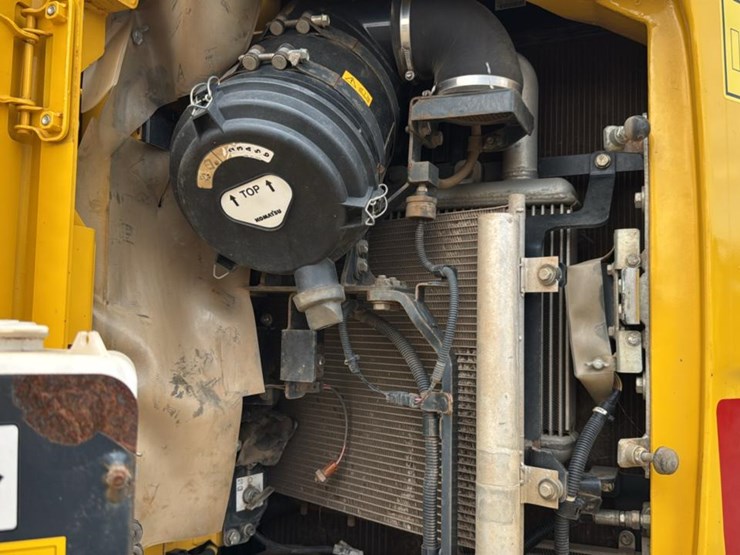2022-komatsu-pc138-image-38