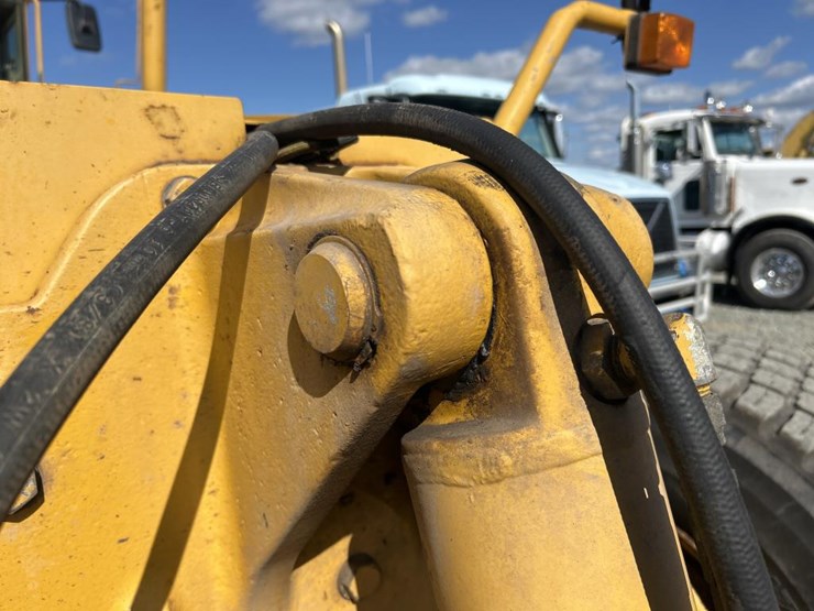 deere-770bh-image-14