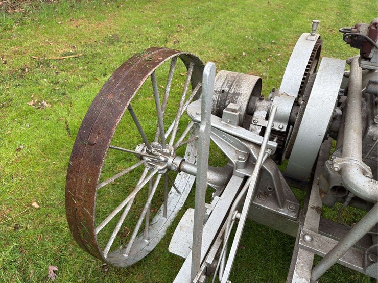 little-bull-tractor-image-15