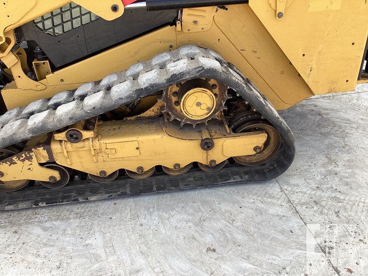 2022-caterpillar-279d3-image-11