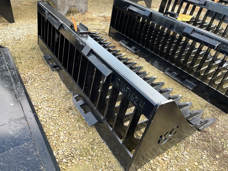 #3009-•-skid-steer-6'-6"-rock-bucket-image-3