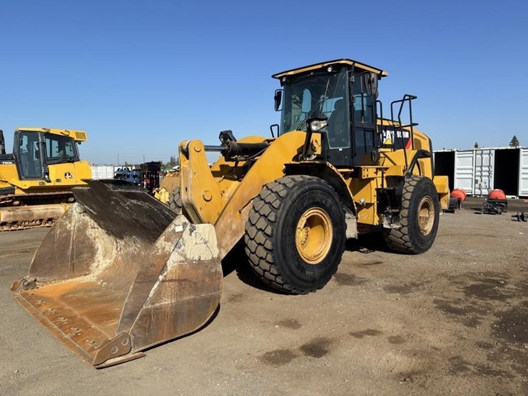 2017-caterpillar-950m-image-1