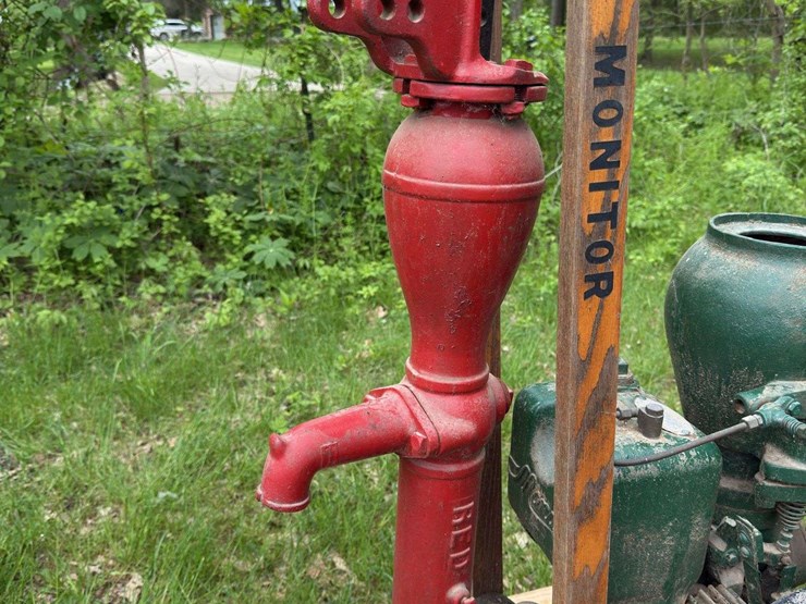 monitor-pump-jack-image-7