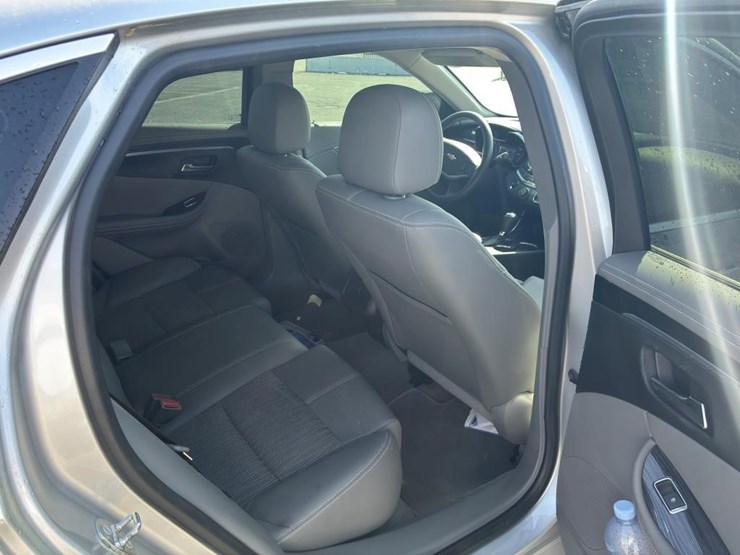 2018-chevrolet-impala-sedan-image-9