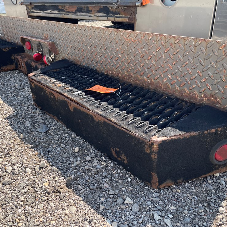#6698 • Rear Truck Step Bumper