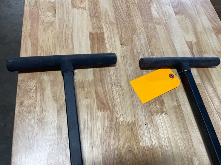 #5516-•-(2)-haul-master-swivel-handles-(cw)-image-5
