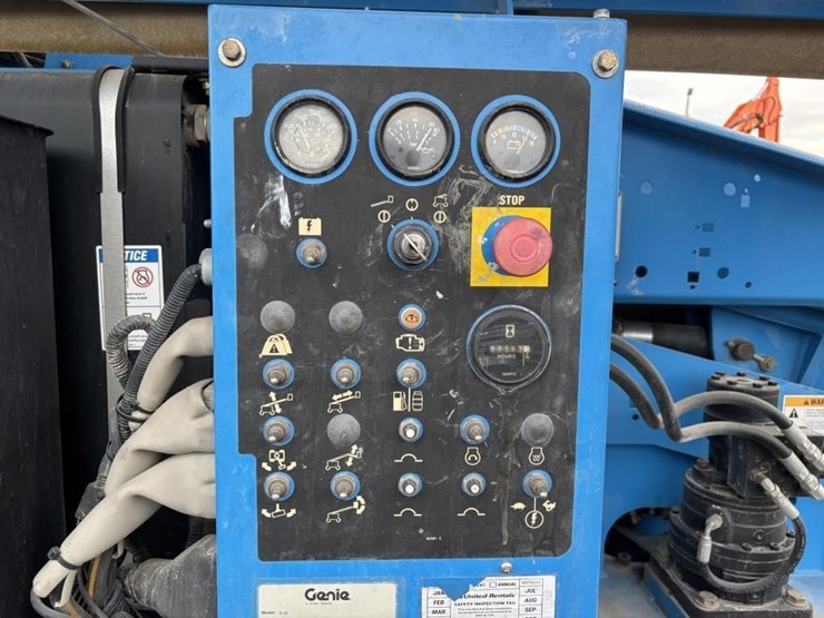 2013-genie-s40-image-40