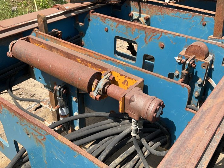 #161-•-2017-baker-3560e-band-sawmill-image-29