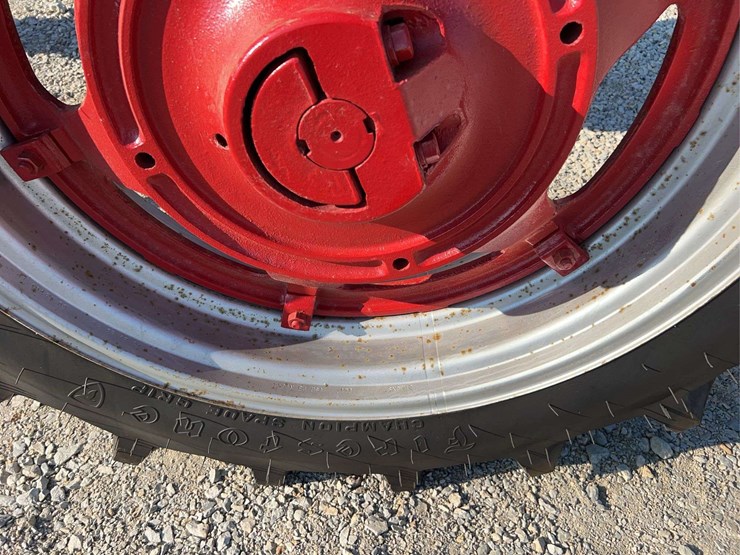 farmall-super-m-high-clearance-lp-image-102