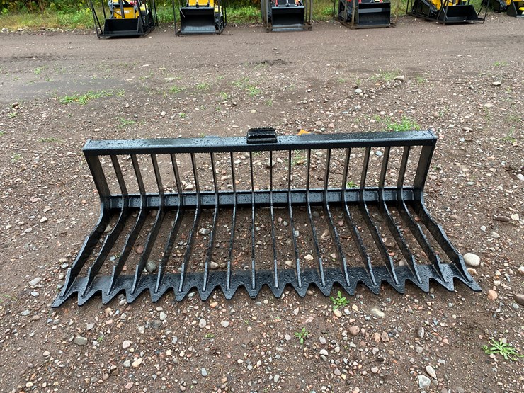 #8227-•-new-kc-76"-skid-steer-skeleton-bucket-image-1